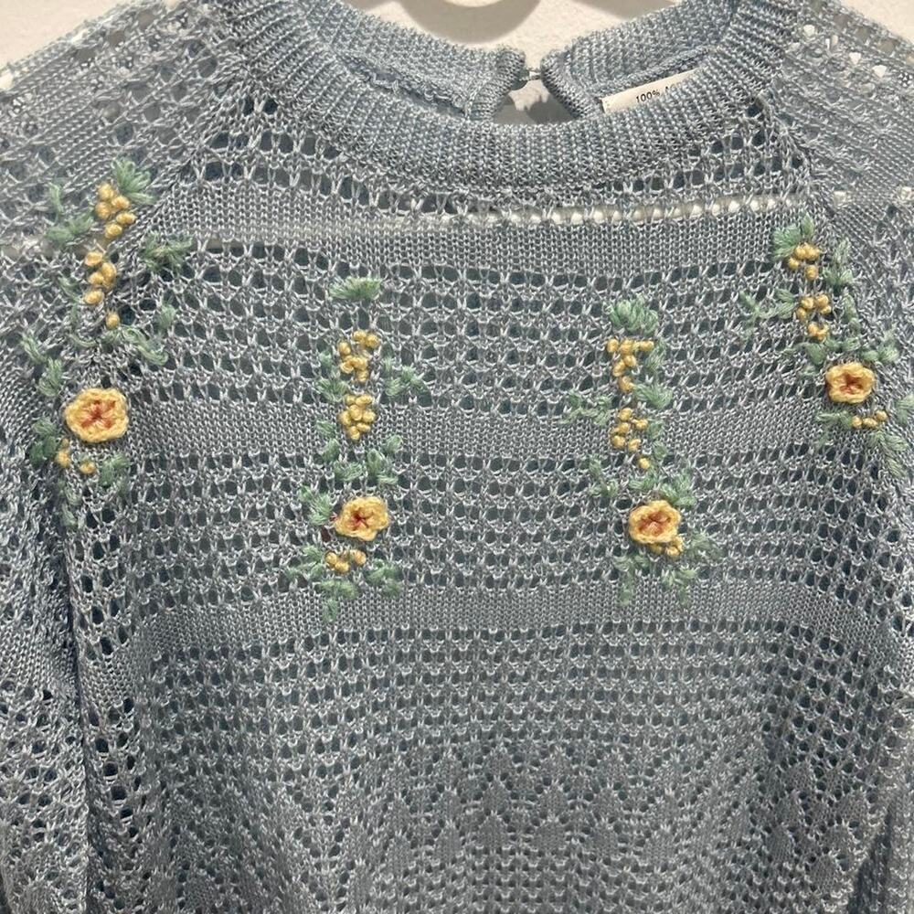 Vintage 70s/80s Blue and Yellow Embroidered Sweater